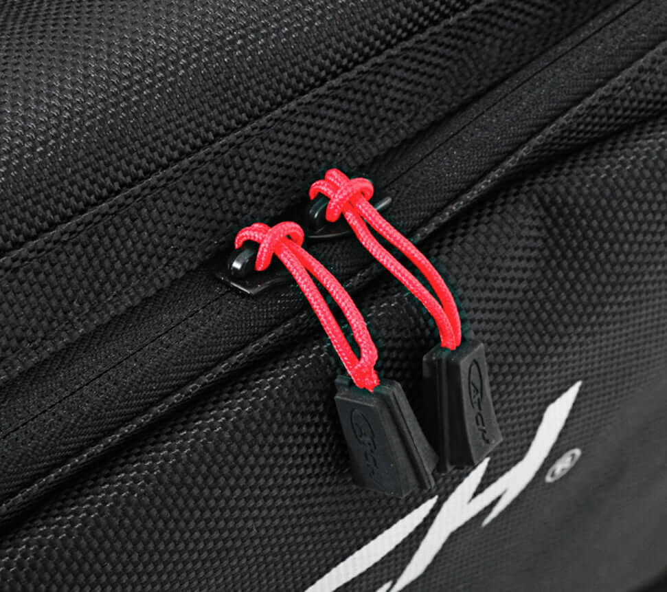 CATCH PRO TACKLE BAG WITH BONUS LURE PACK - REEL 'N' DEAL TACKLE